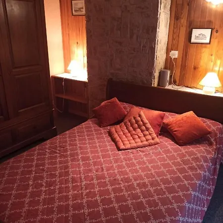 Maison Familiale Centenaire De Vigneron Montescot