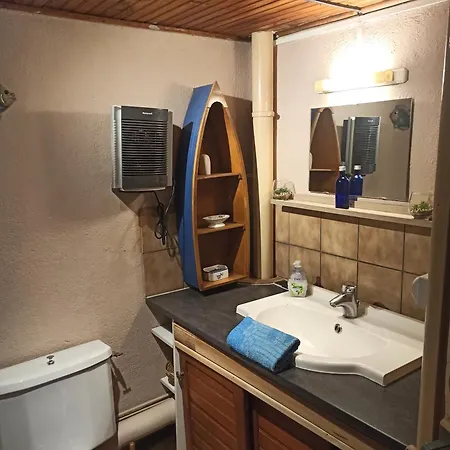 Maison Familiale Centenaire De Vigneron Montescot